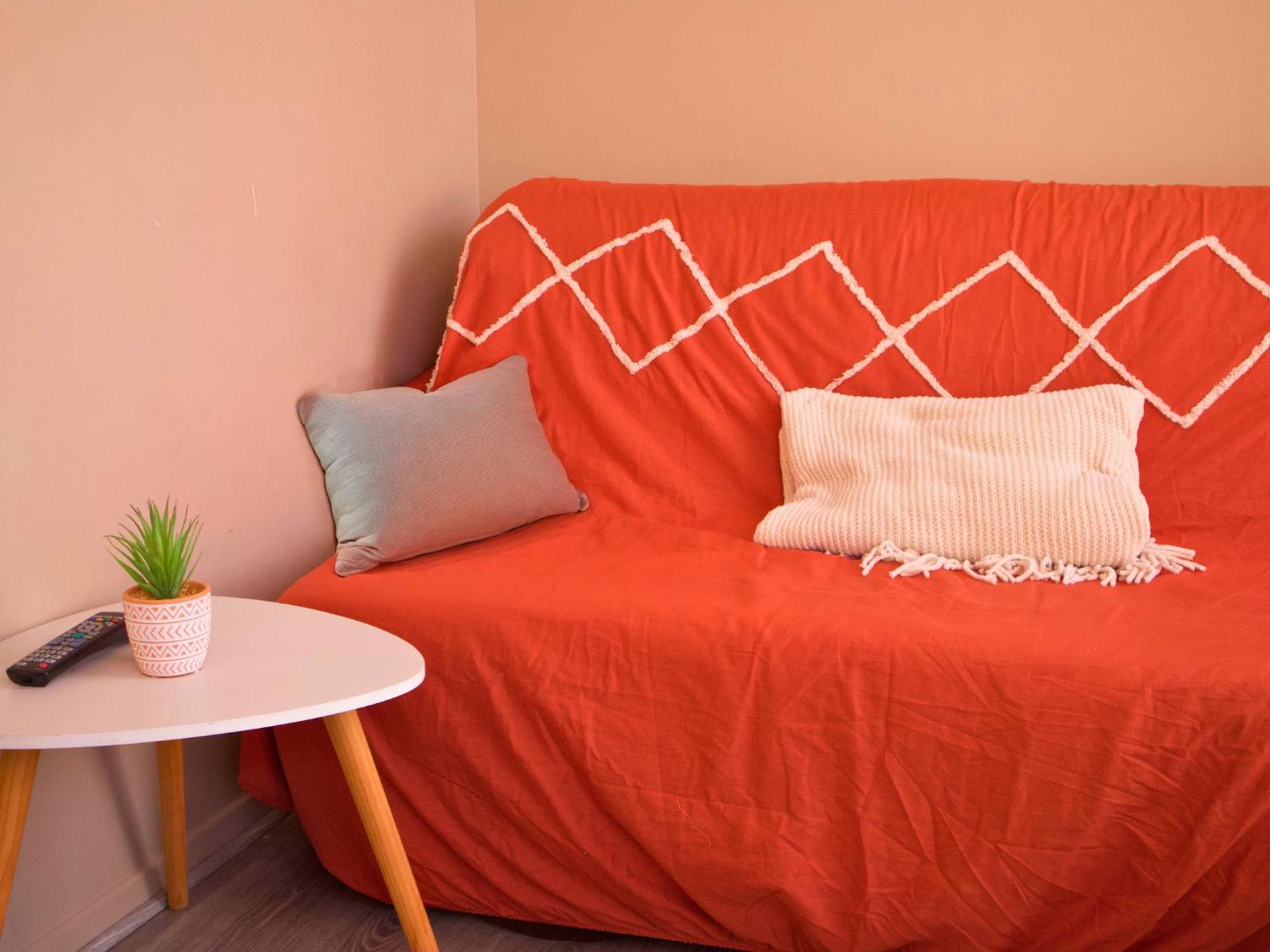 Studios & Appartements Confortables Au Centre De Bourbourg - Gare A Proximite Pokoj fotografie